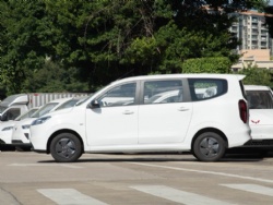 Wuling HONGGUANG Extended Range